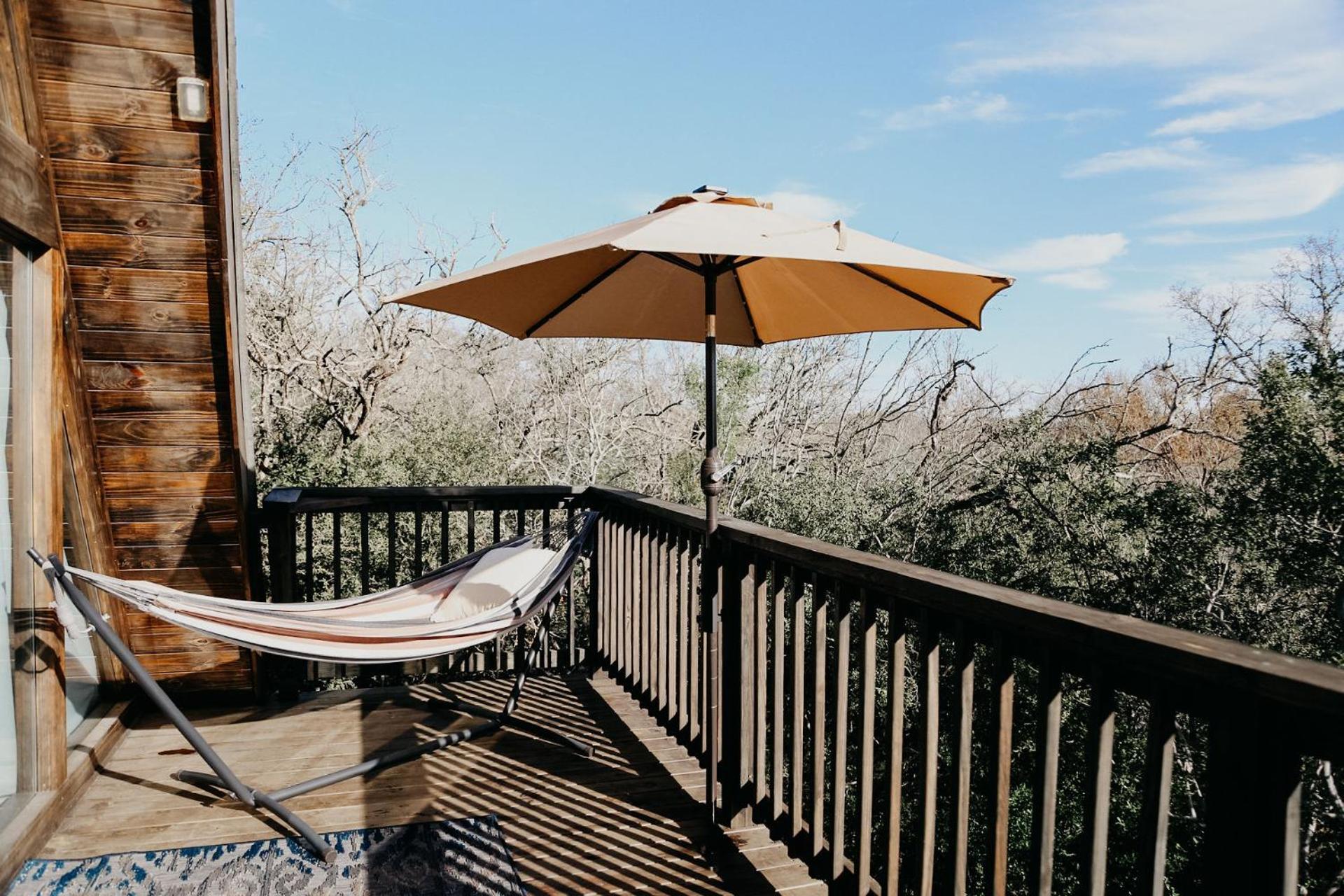 The Maverick: A-Frame W/ Hammock And Tree Top View New Braunfels Extérieur photo